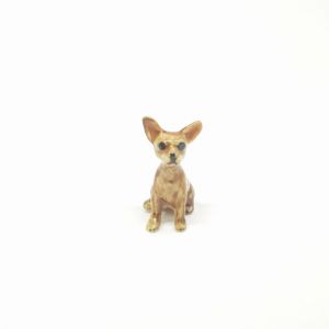 Chihuahua Sitting -Mini
